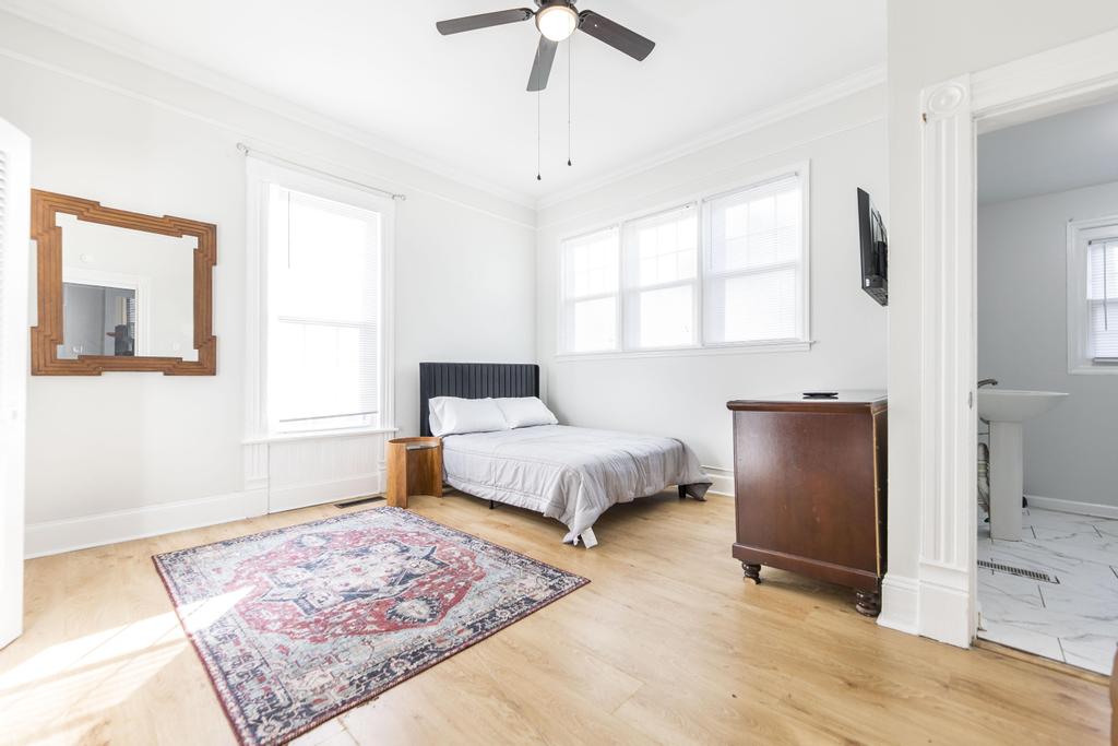 307 Persons Street - 5
