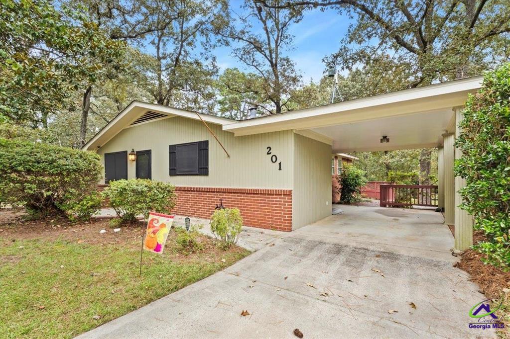 201 Marvin Boulevard